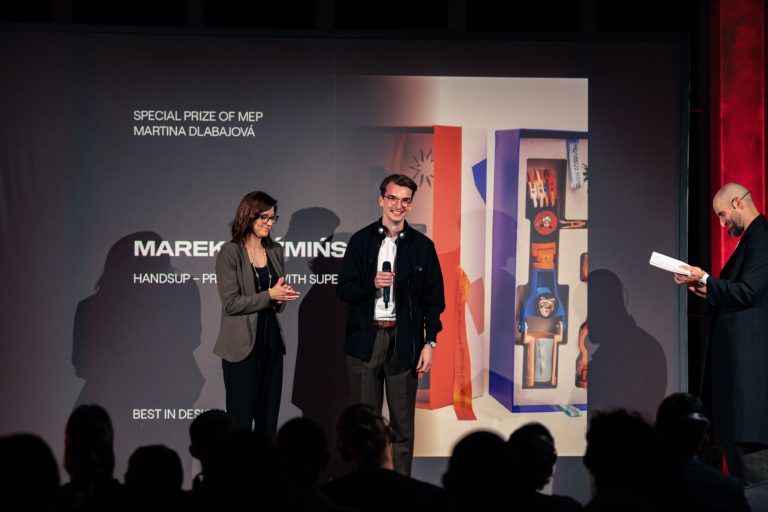 Udílení cen soutěže Best in Design a zatím poslední vítěz Marek Kuzminski